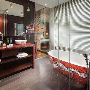 Premier King Room